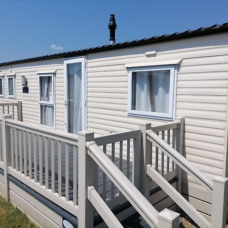 Sea Haven - 4 Bedroom Static Near The Beach 딤처치 외부 사진