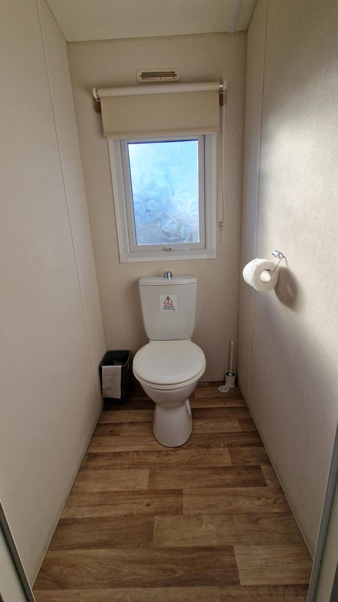 Sea Haven - 4 Bedroom Static Near The Beach 딤처치 외부 사진