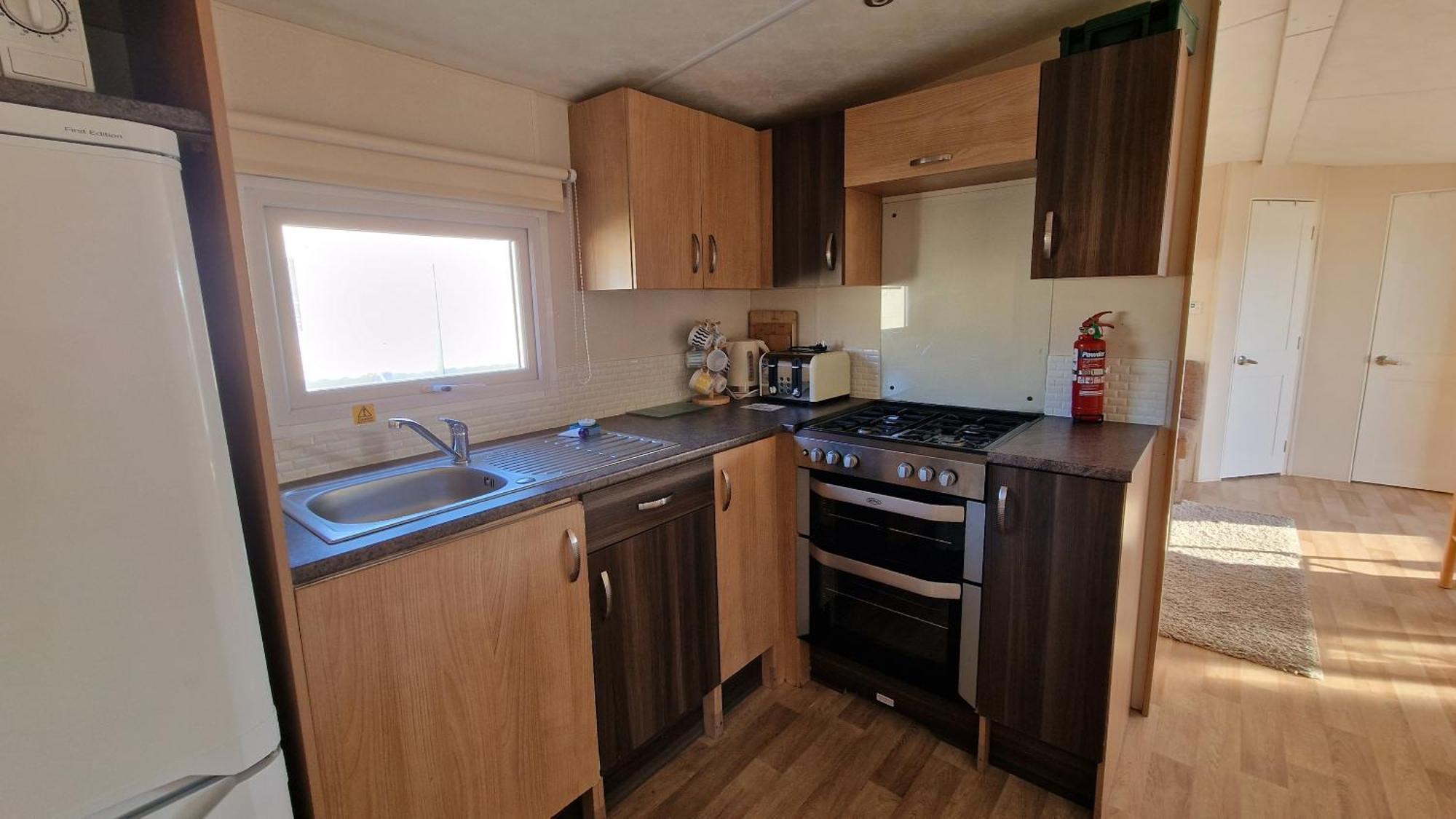 Sea Haven - 4 Bedroom Static Near The Beach 딤처치 외부 사진