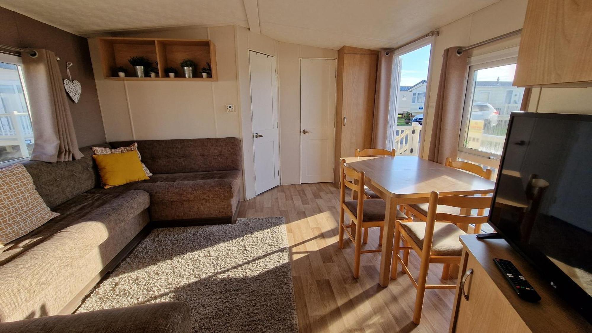 Sea Haven - 4 Bedroom Static Near The Beach 딤처치 외부 사진